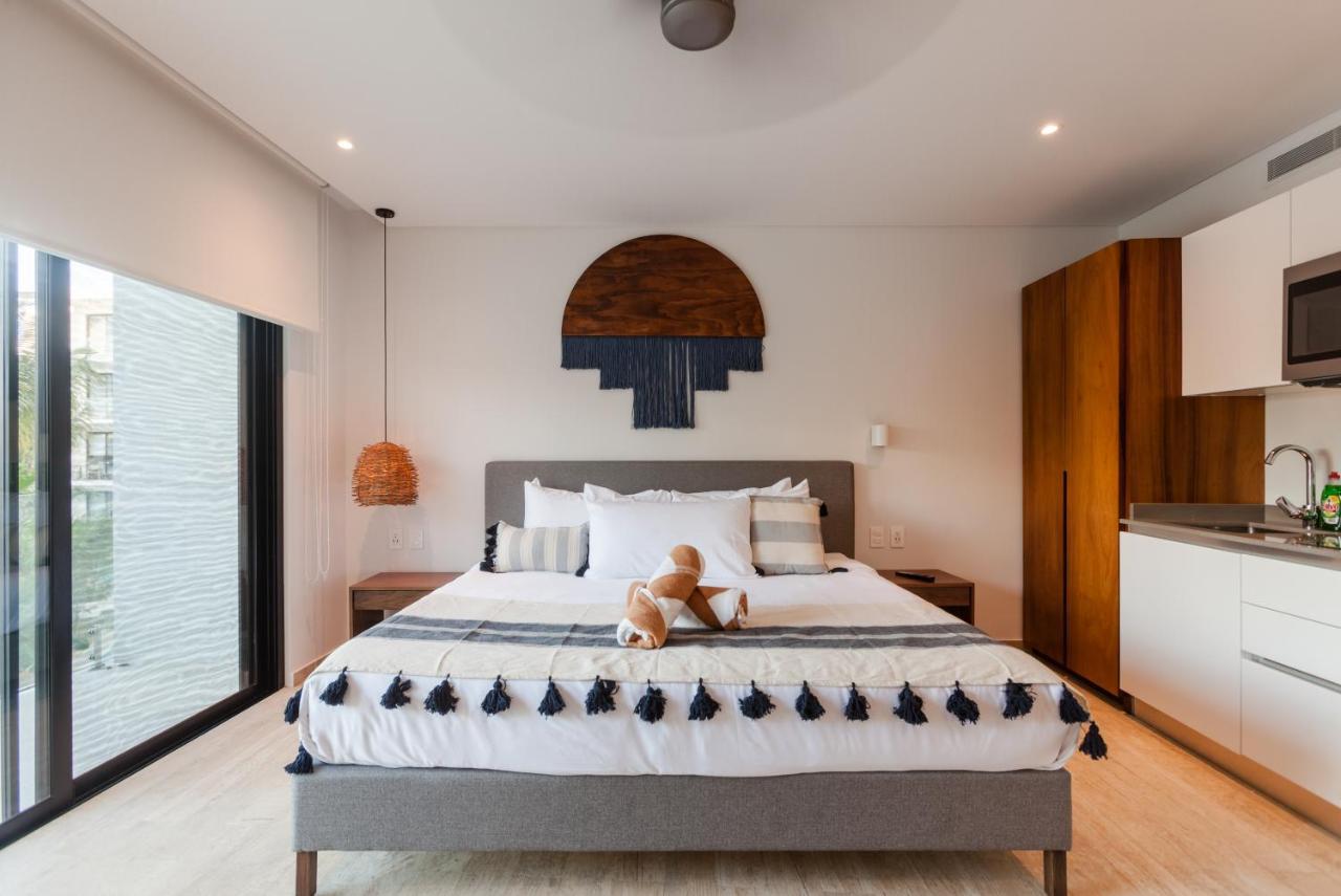 Your Place In Town With Pool, Coworking And Gym Located At Park Lagunas Apartamento Tulum
