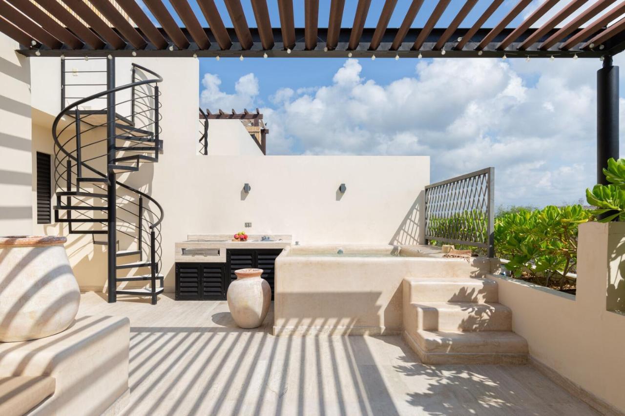 Exclusive Paramar Ve Penthouse In By Lockey For Walking To Commercial Zone In Aldea Zama Apartamento Tulum