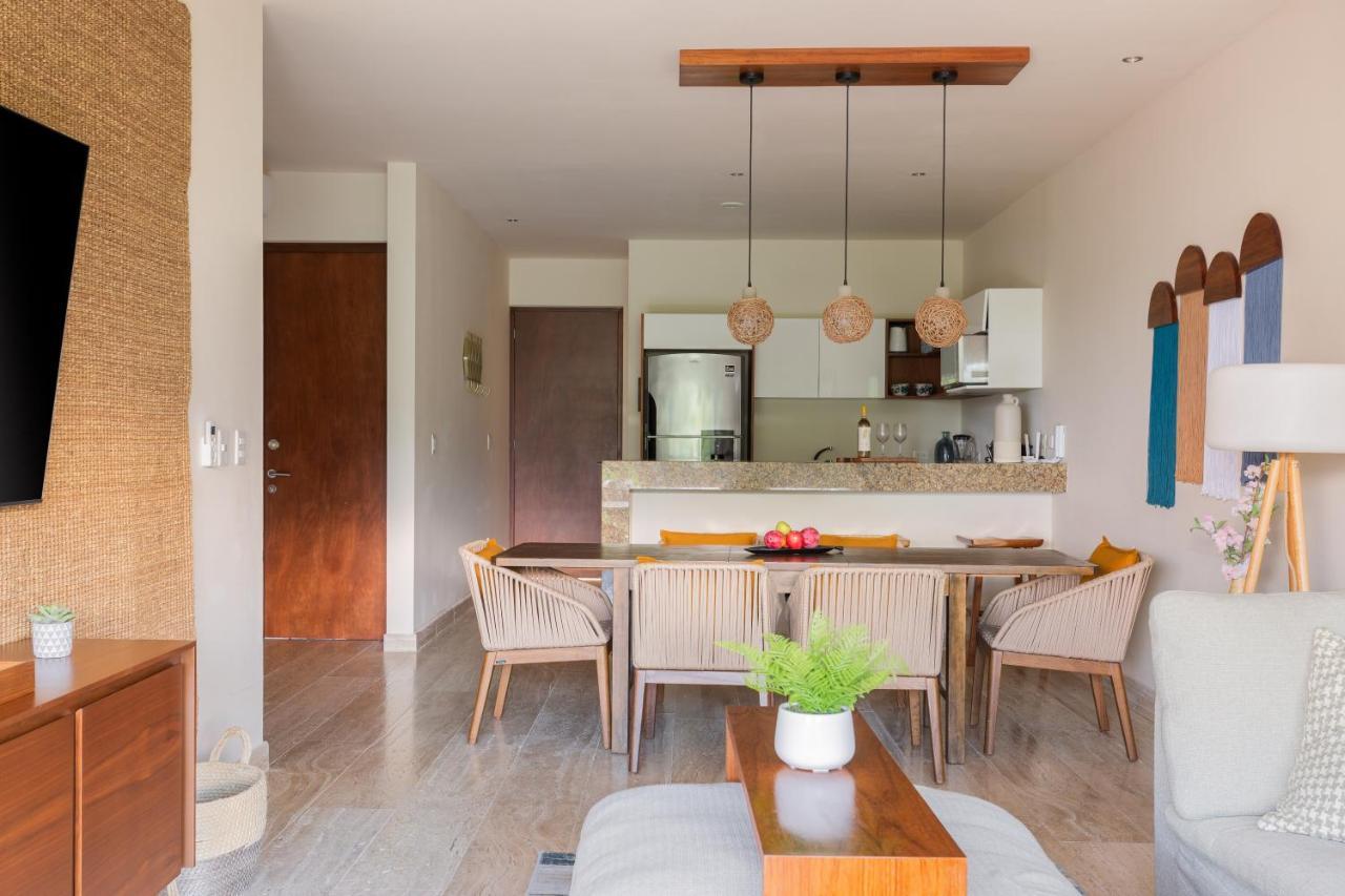 Exclusive Paramar Ve Penthouse In By Lockey For Walking To Commercial Zone In Aldea Zama * Tulum