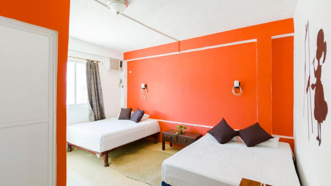 Weary Traveler Hostal *