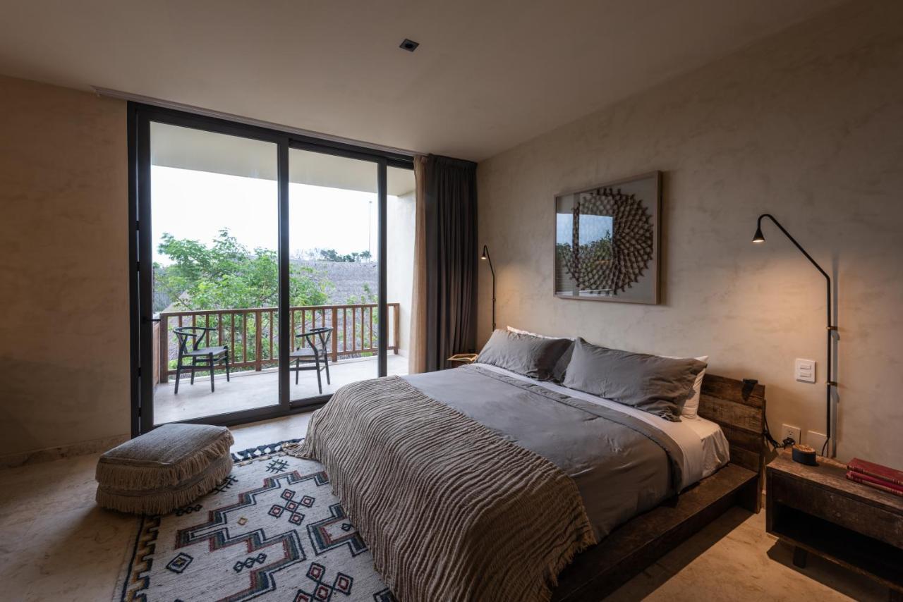 Unho Hotel 4*