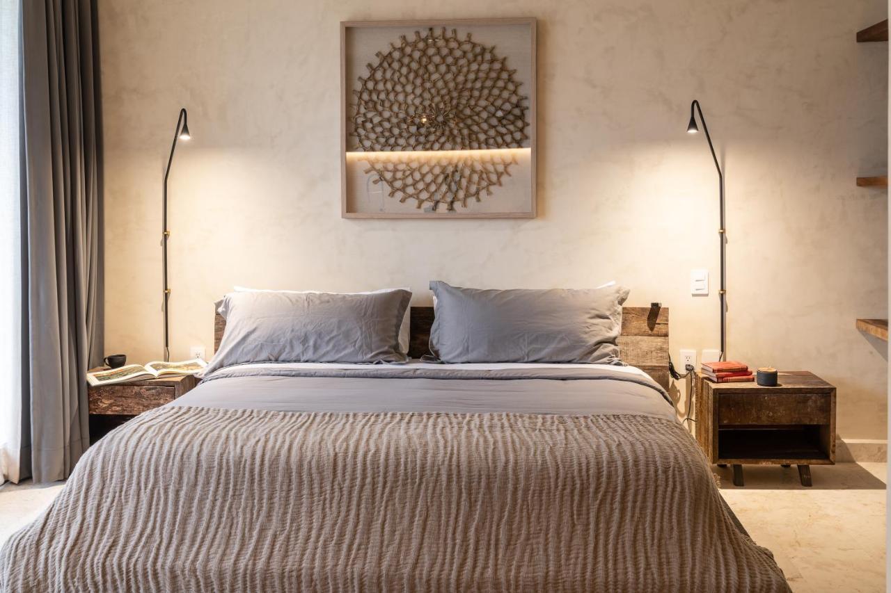 Unho Hotel 4*