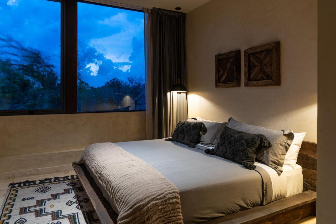 Unho Hotel 4*