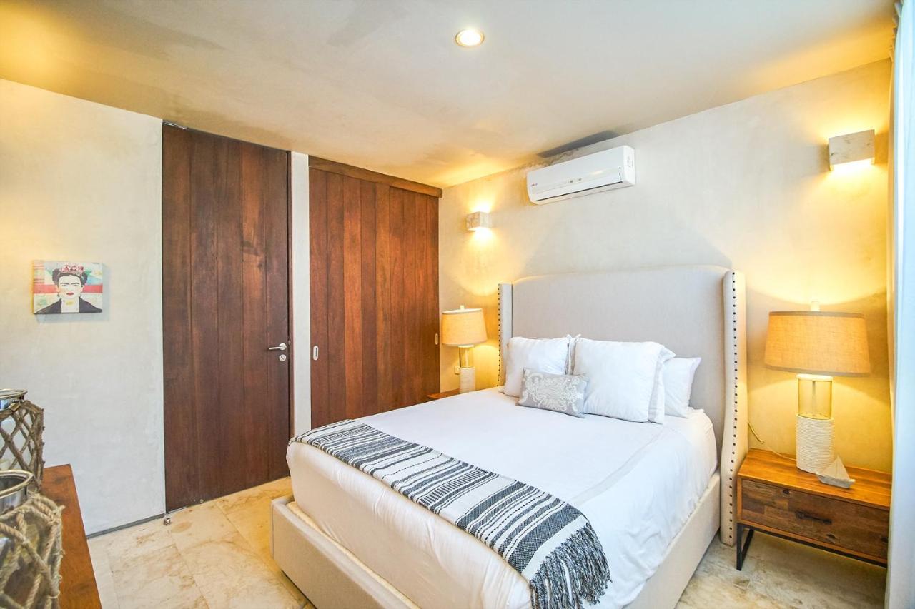 Apartamento Eco-chic Design Wrapped In Nature's Elements By Stella Tulum