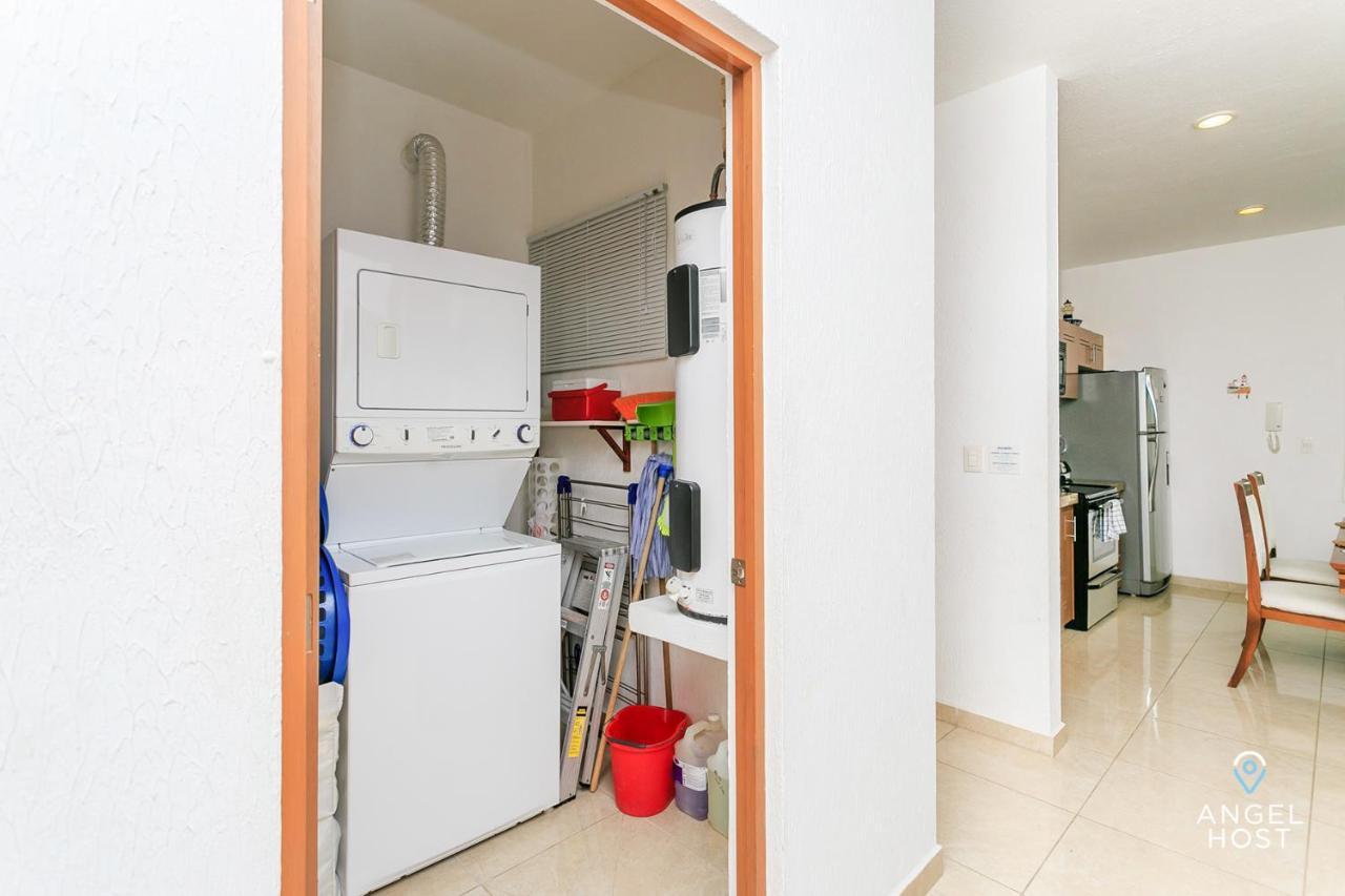 Perfectly Situated Between The Beach & Town By Stella Apartamento Tulum