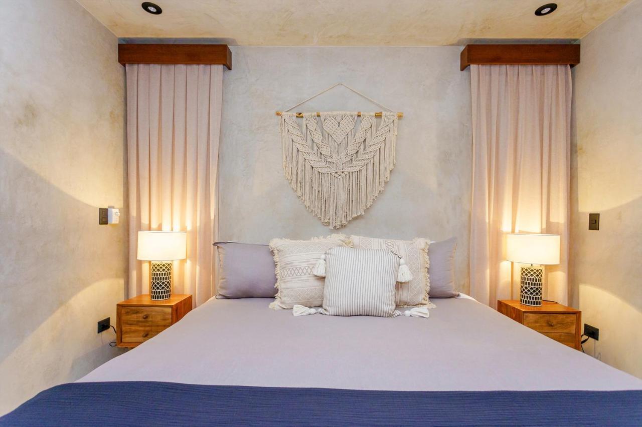 Eco-sustainable Luxury Between Hotspots & Town By Stella Apartamento *