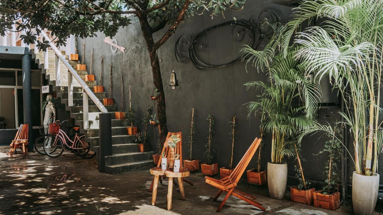 Shambalam Hostal *