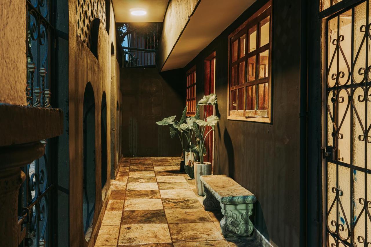 Shambalam Hostal *