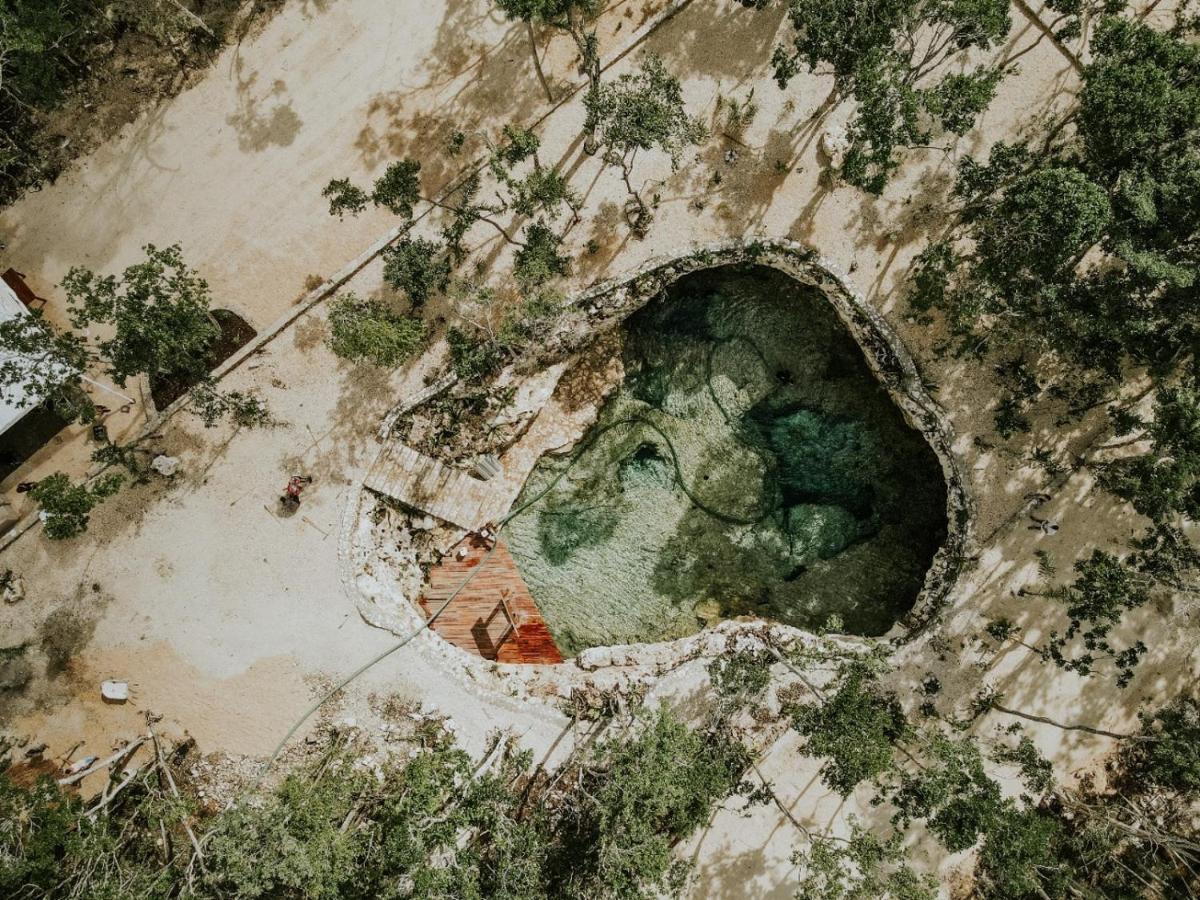 K NAJ- Tiny House con cenote natural privado. * Tulum