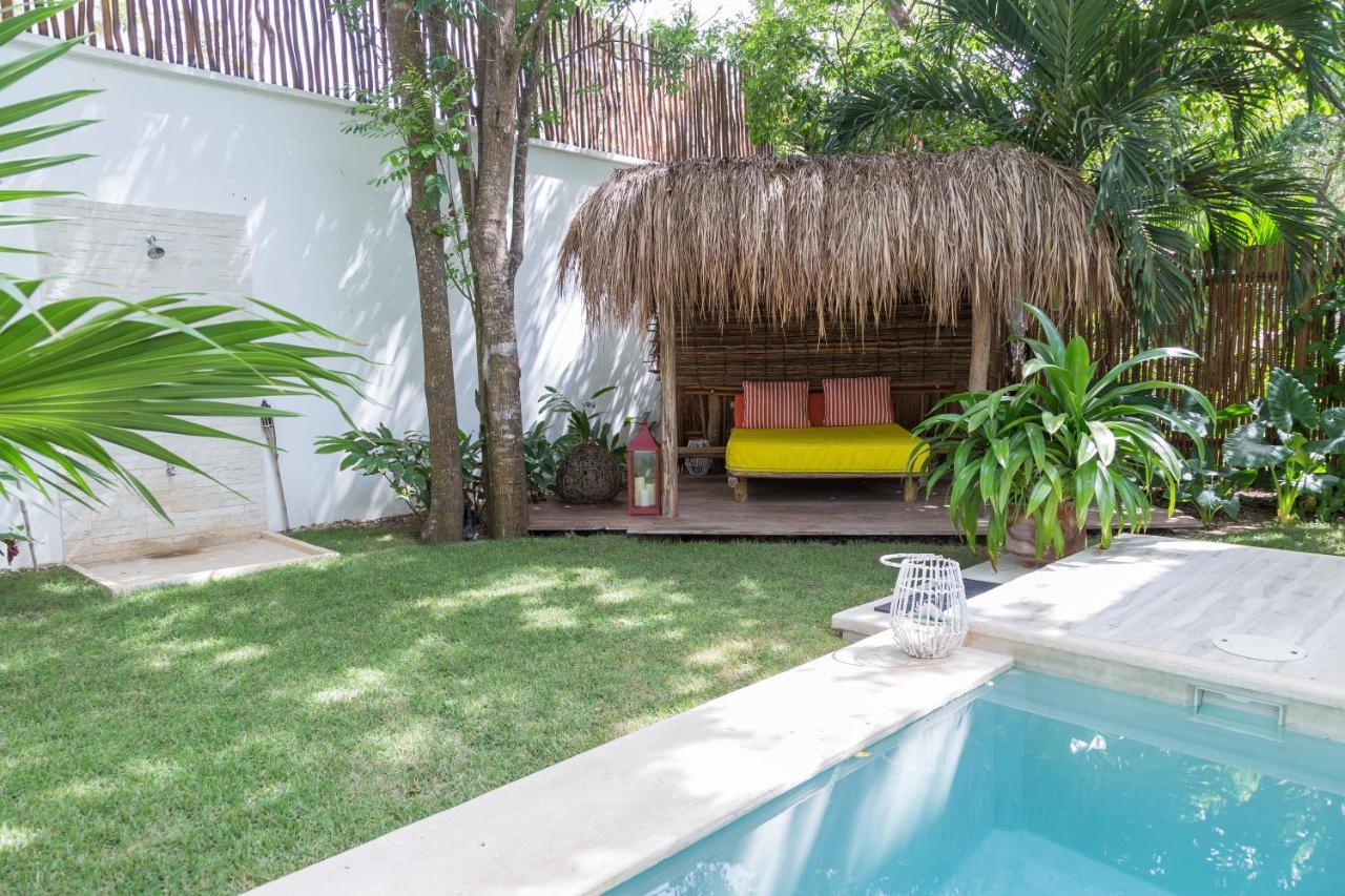 Luxury Private , Private Pool, Private Garden, Jacuzzi, 24hours Security *