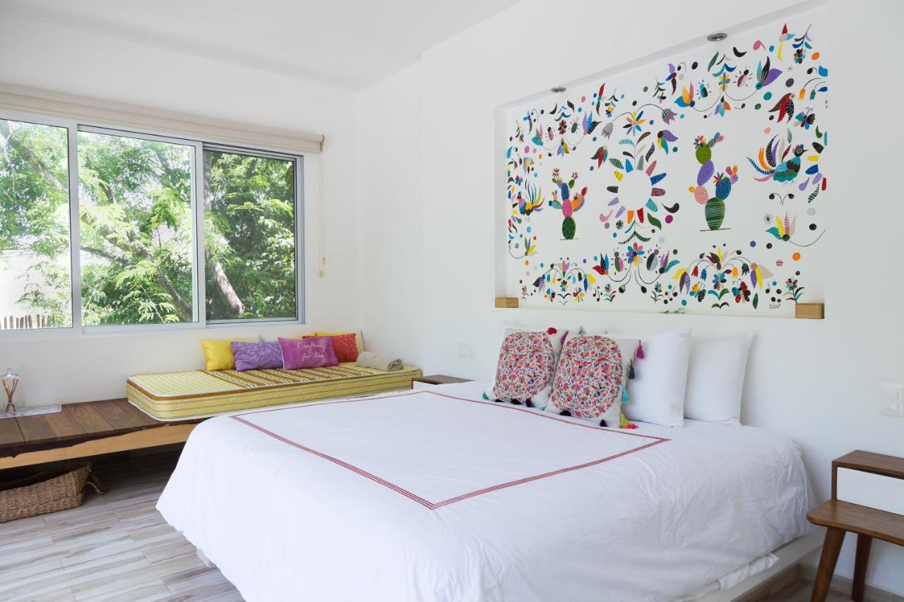 Luxury Private , Private Pool, Private Garden, Jacuzzi, 24hours Security Villa *