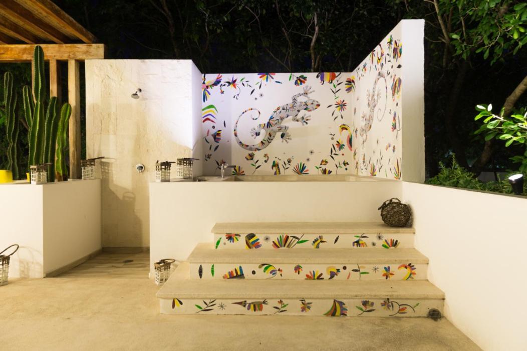 Luxury Private , Private Pool, Private Garden, Jacuzzi, 24hours Security * Tulum
