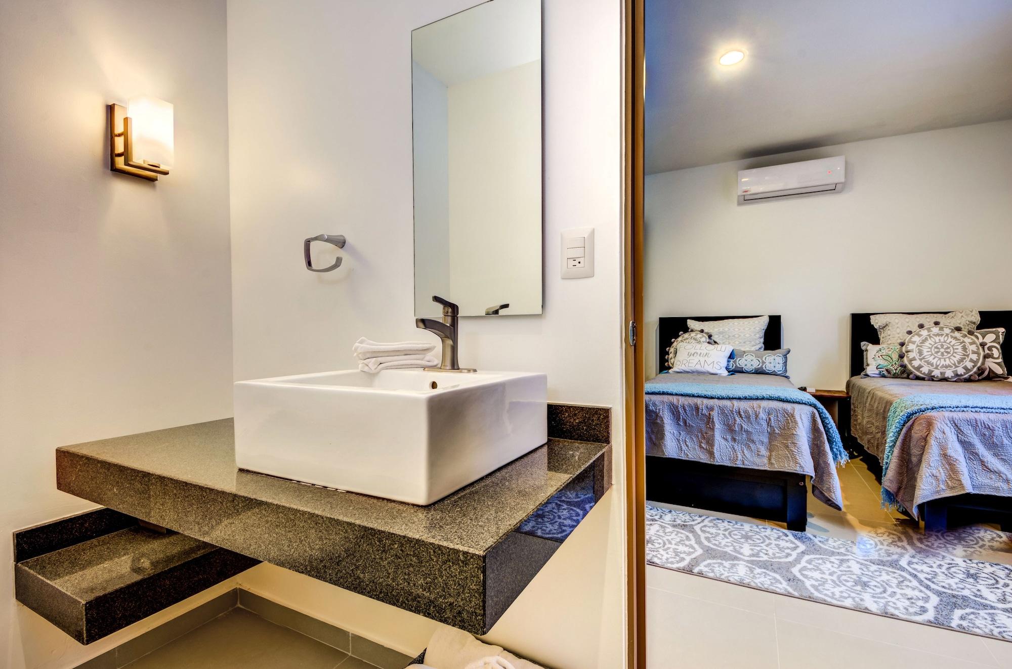 Doce Magnificent 3 Bdrm Sleeps 6 *