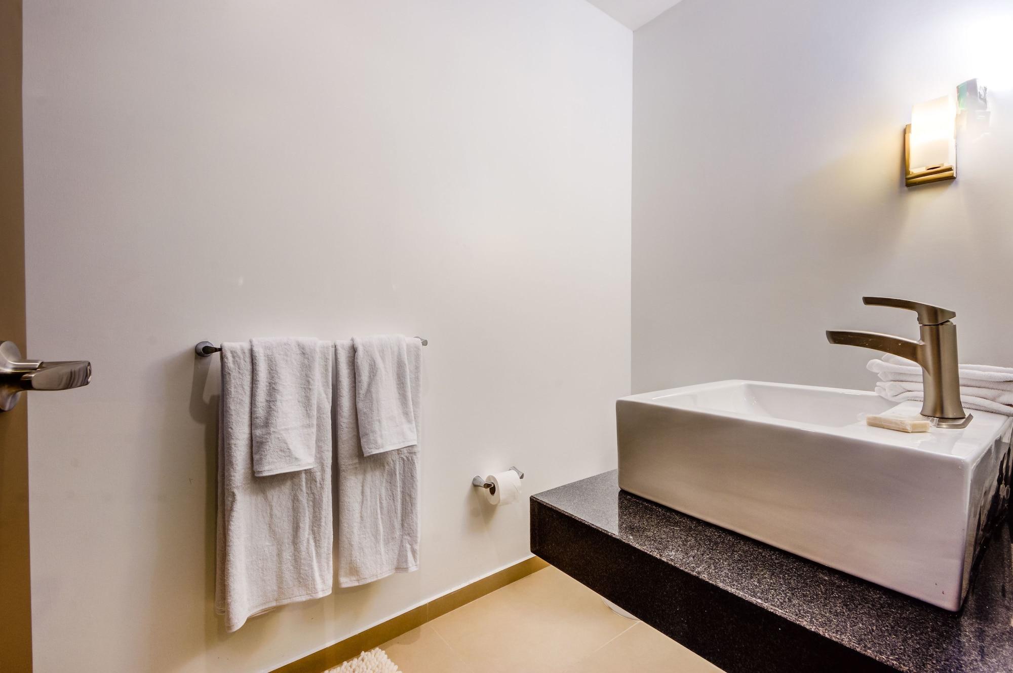 Doce Magnificent 3 Bdrm Sleeps 6 Villa Tulum