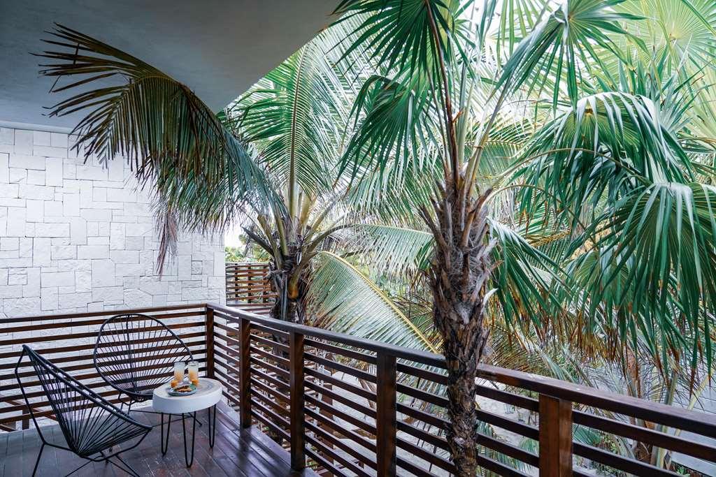 Hotel Lula Tulum, A Small Luxury