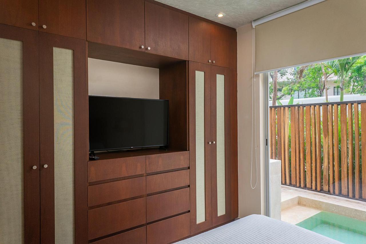 Apartamento Private Pool For 4 In La Veleta - A103 *