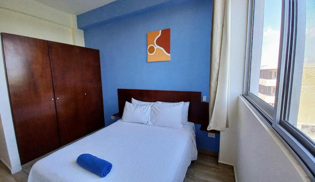 Cozy And Spacious By 10 Apartamento