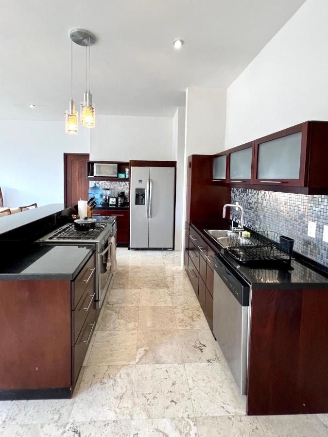 Amazing Luxury Penthouse With Sunset,sunrise View, Private Jacuzzi And Rooftop Pool