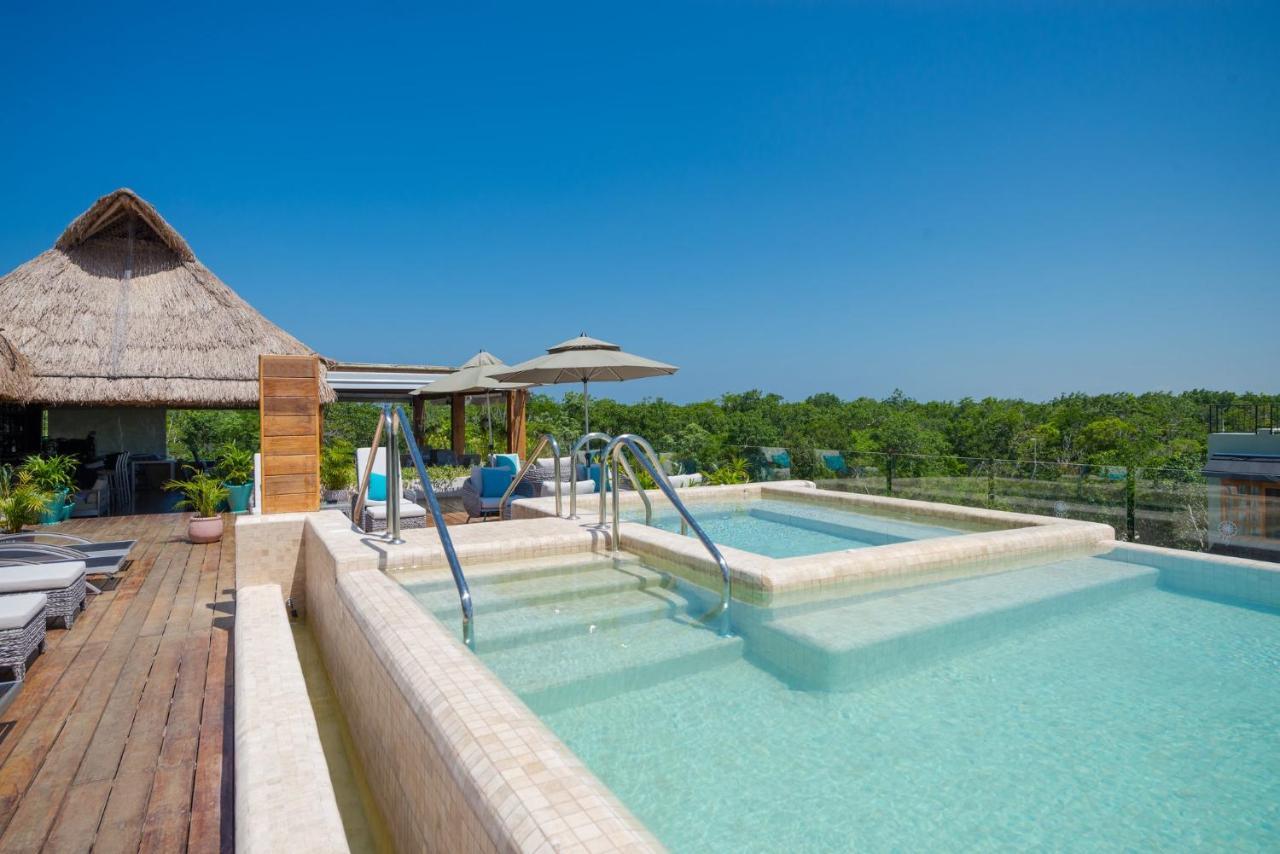 Naay Curamoria Collection Tulum