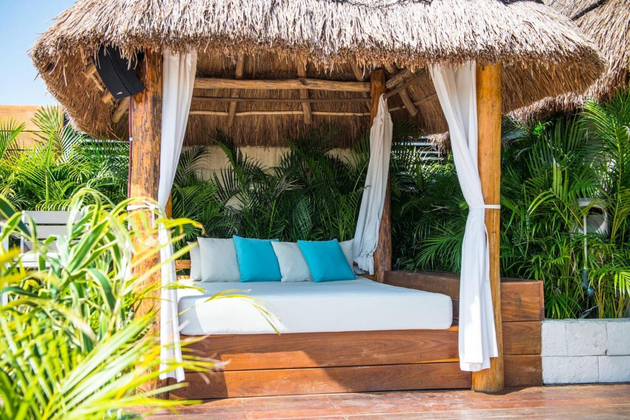 Naay Curamoria Collection Tulum