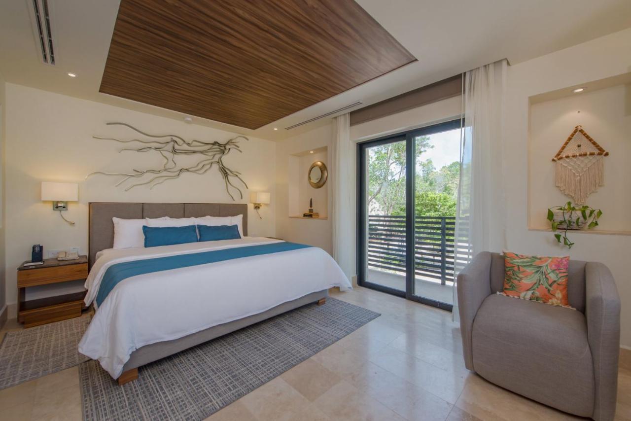 Naay Curamoria Collection Hotel