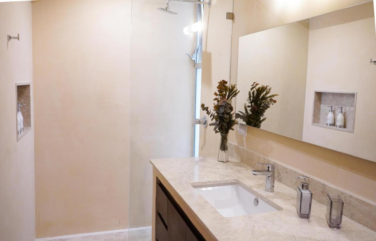Hotel Aruna - Luxury Studios&apartments