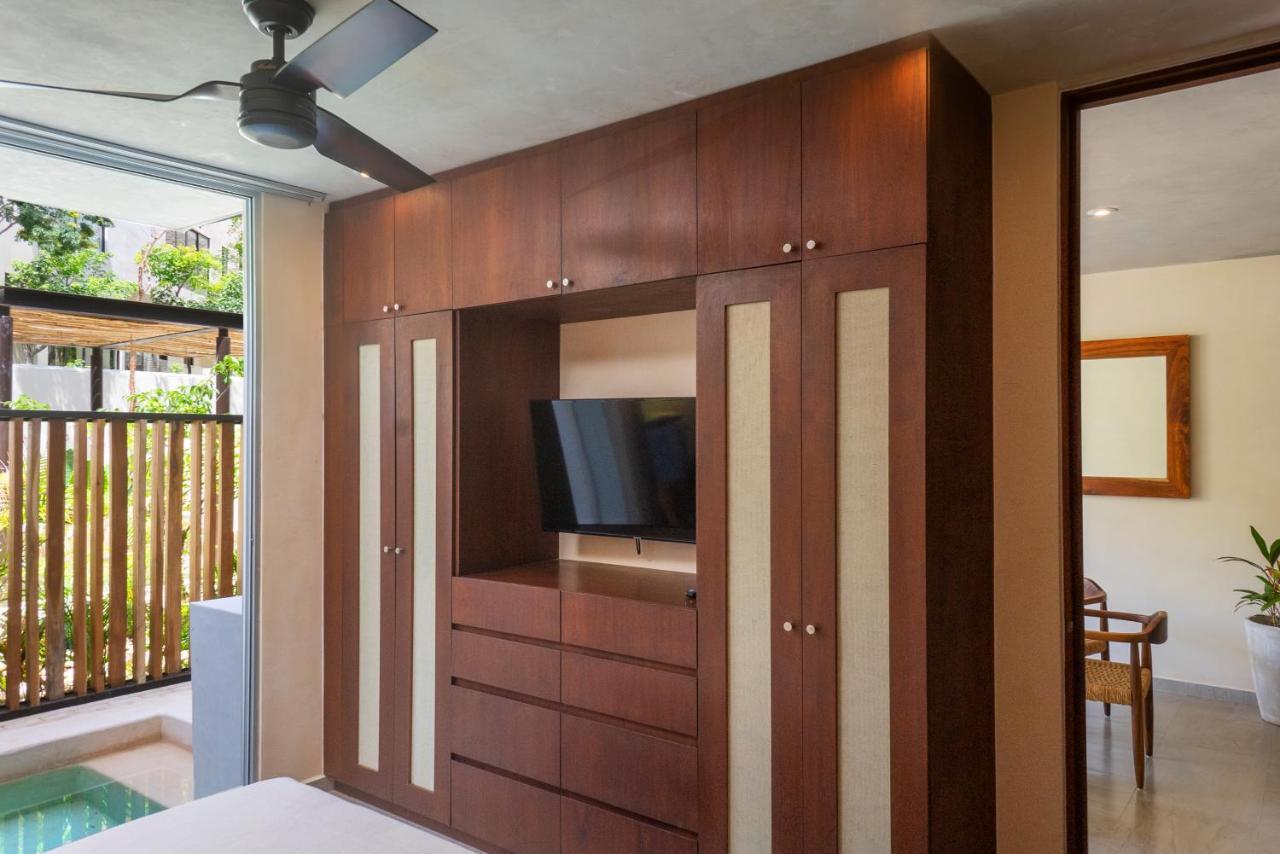 Aruna - Luxury Studios&apartments 4*