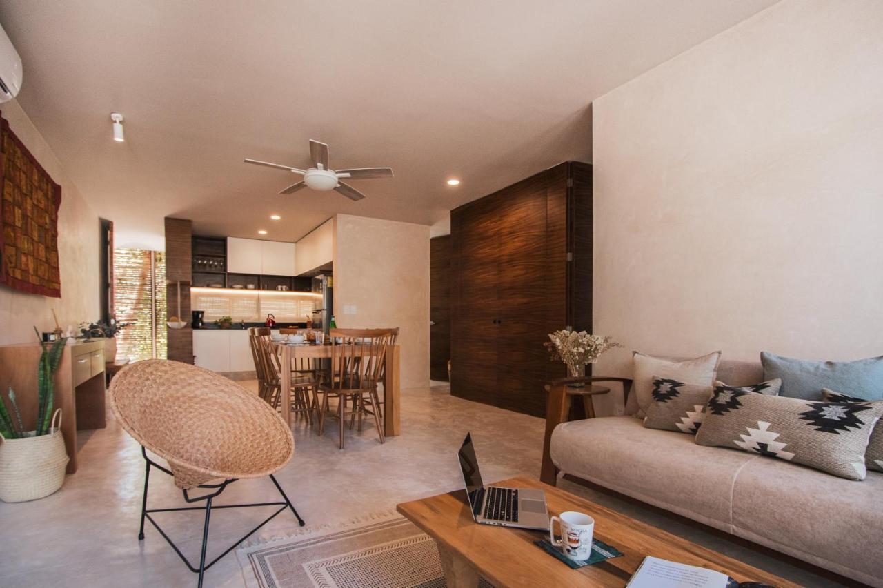 Spacious 2br - Wide Balcony W/tub & Yoga Deck Apartamento