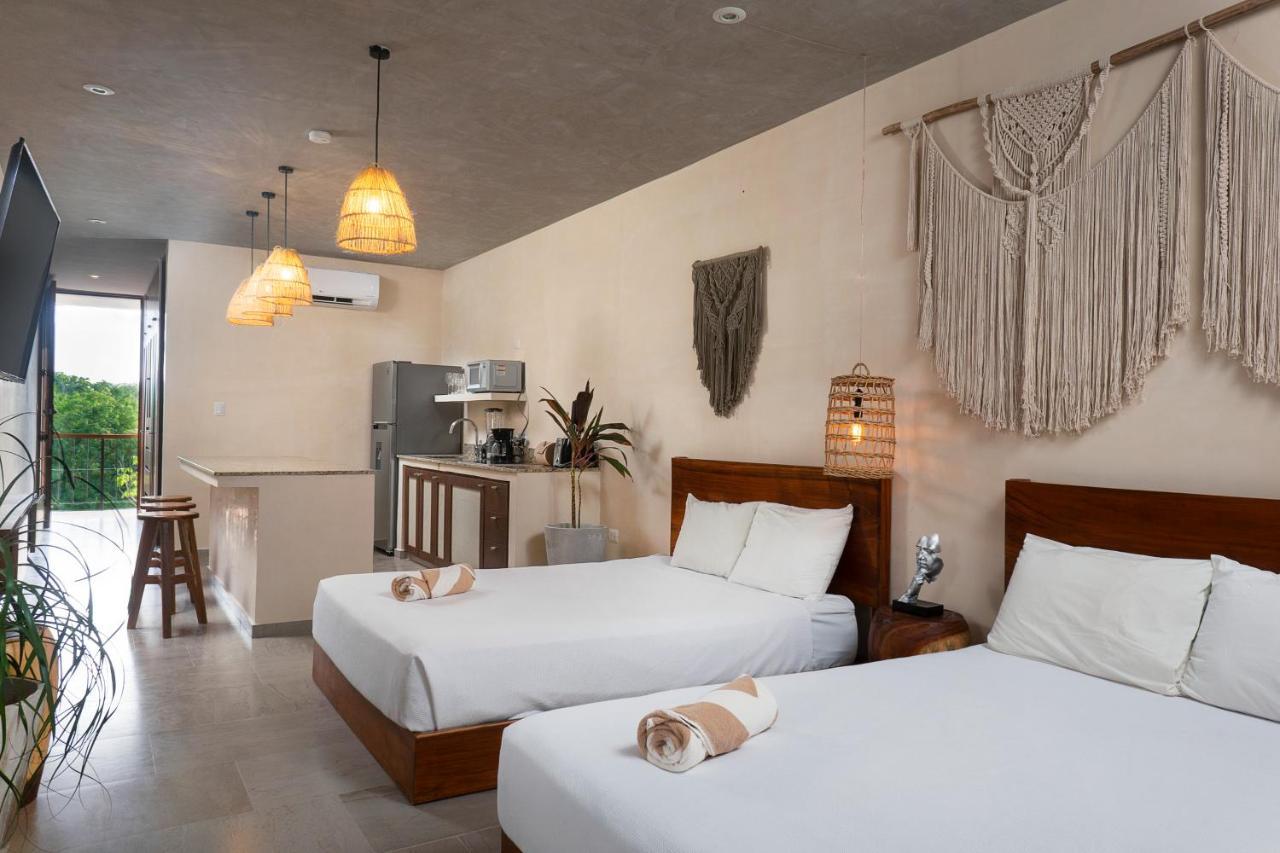 Hotel Aruna - Luxury Studios&apartments 4*