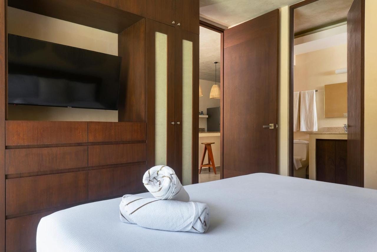Hotel Aruna - Luxury Studios&apartments 4*