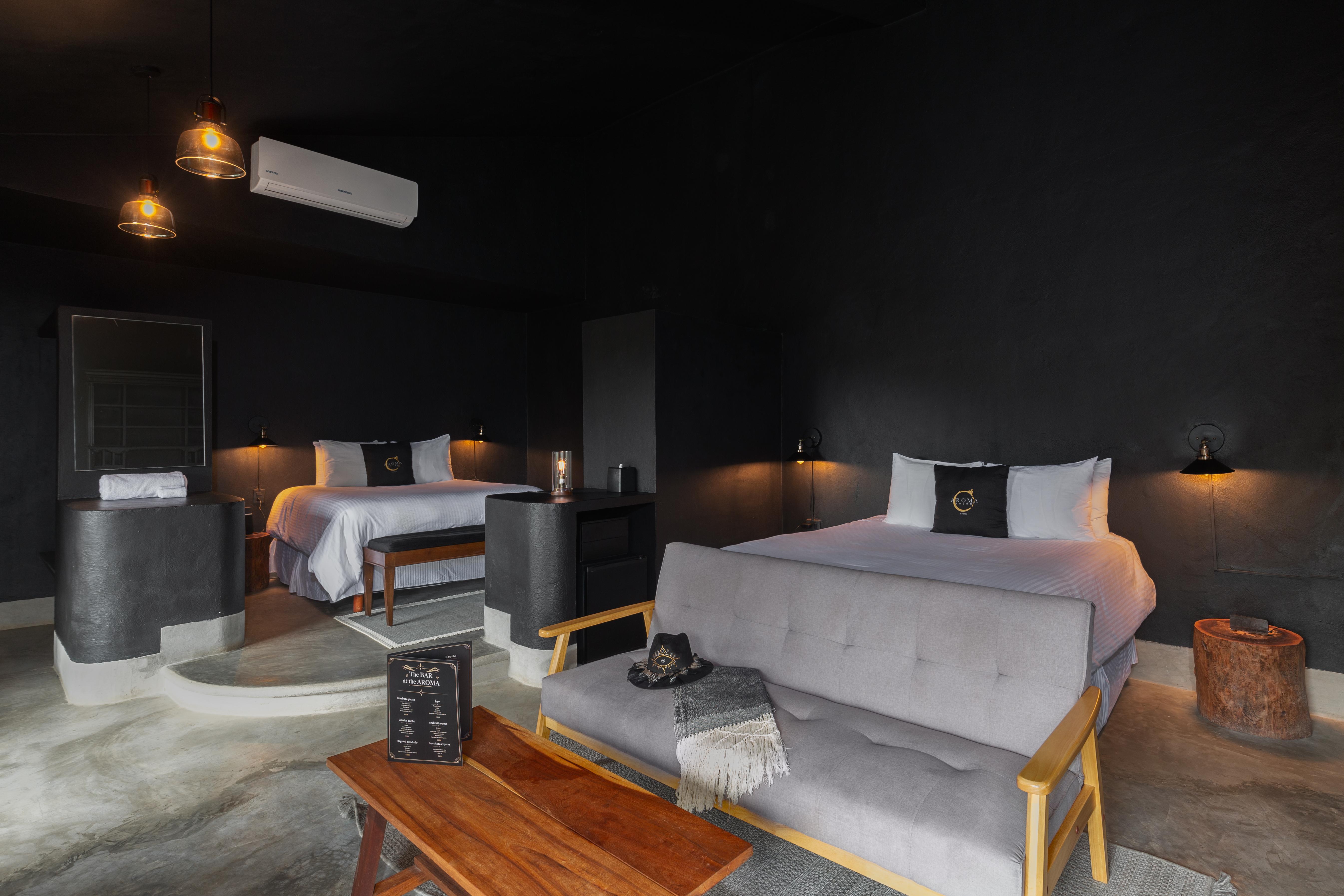 Aroma & Club Hotel