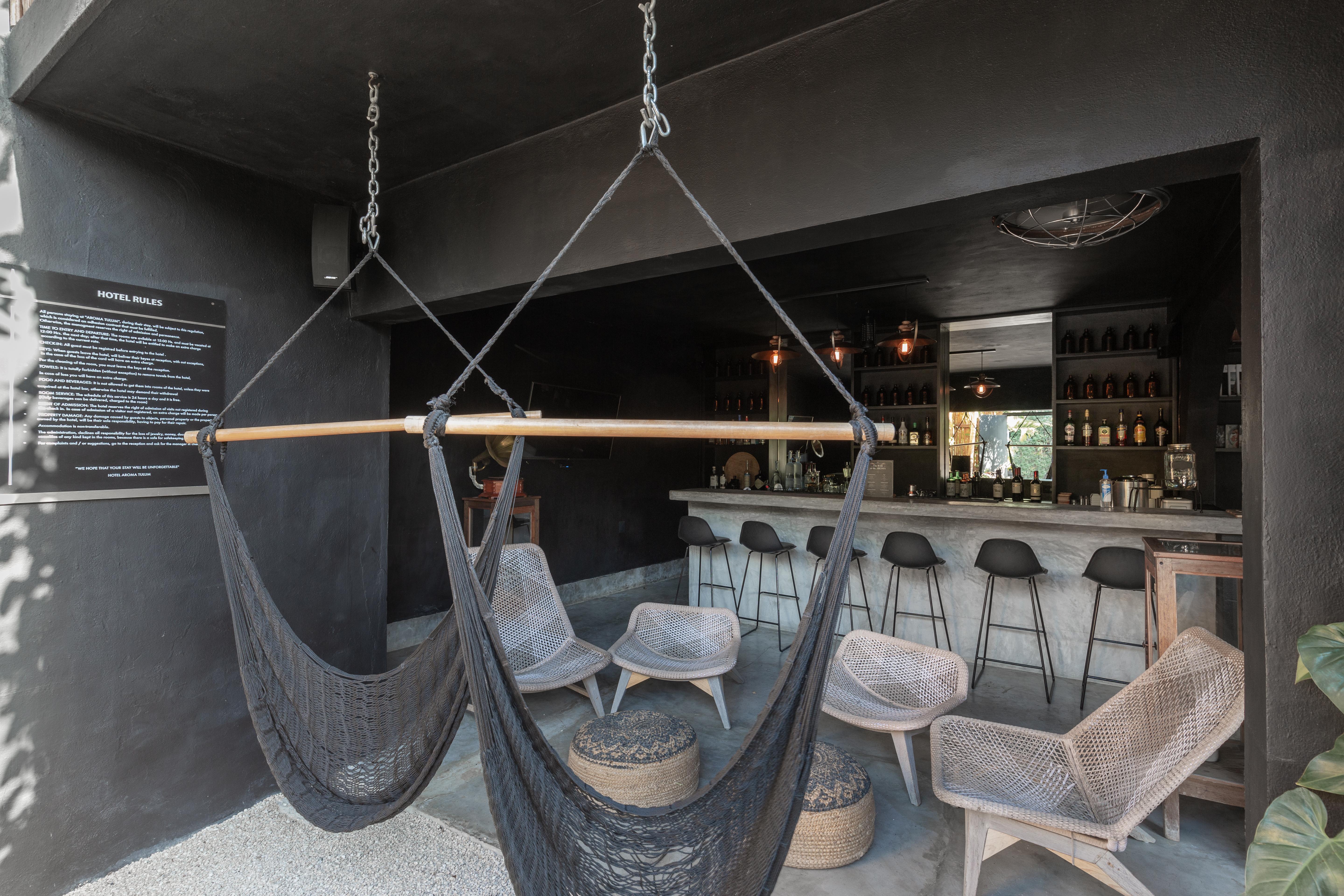Hotel Aroma & Club