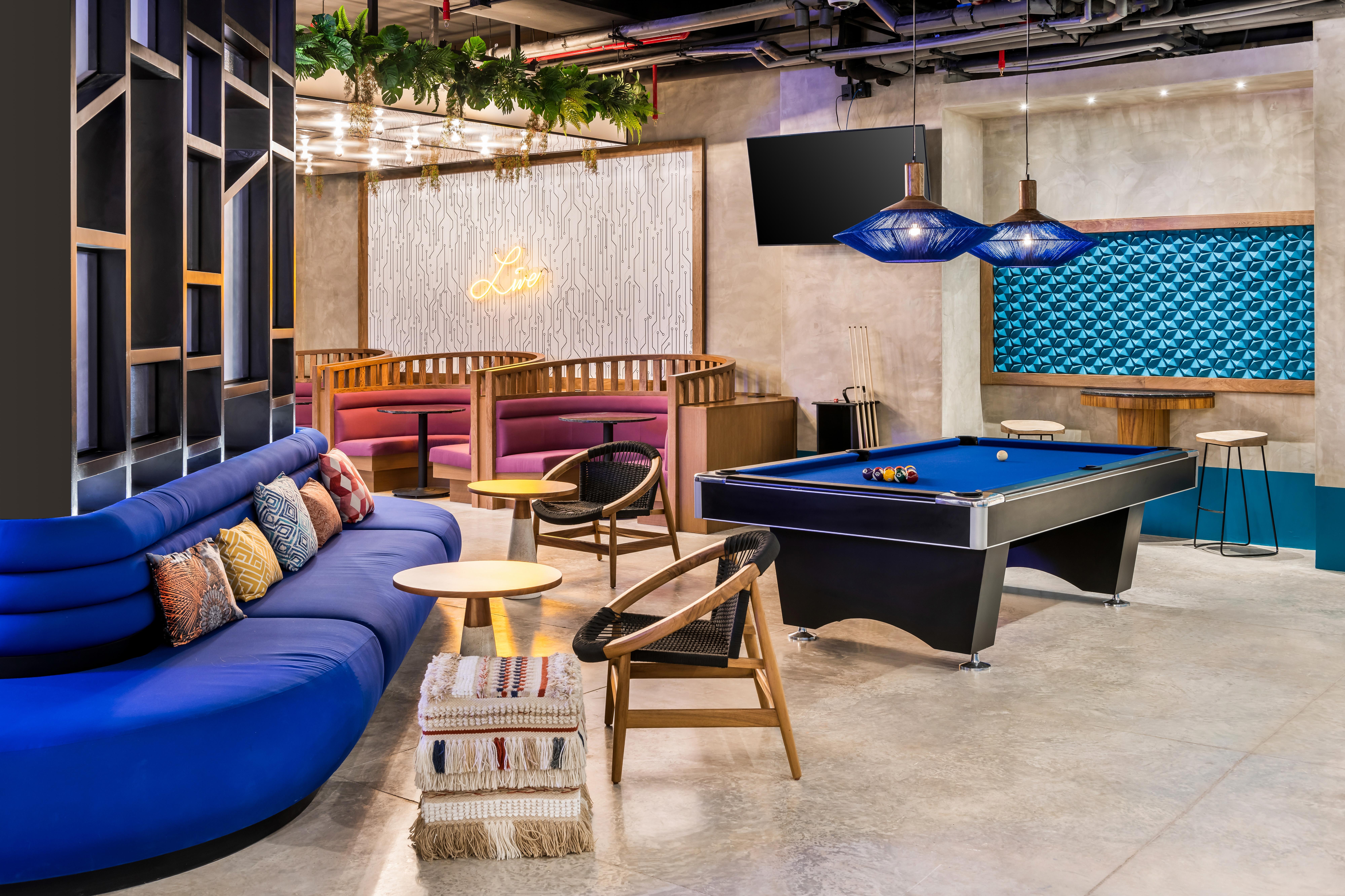 Aloft Hotel 4*