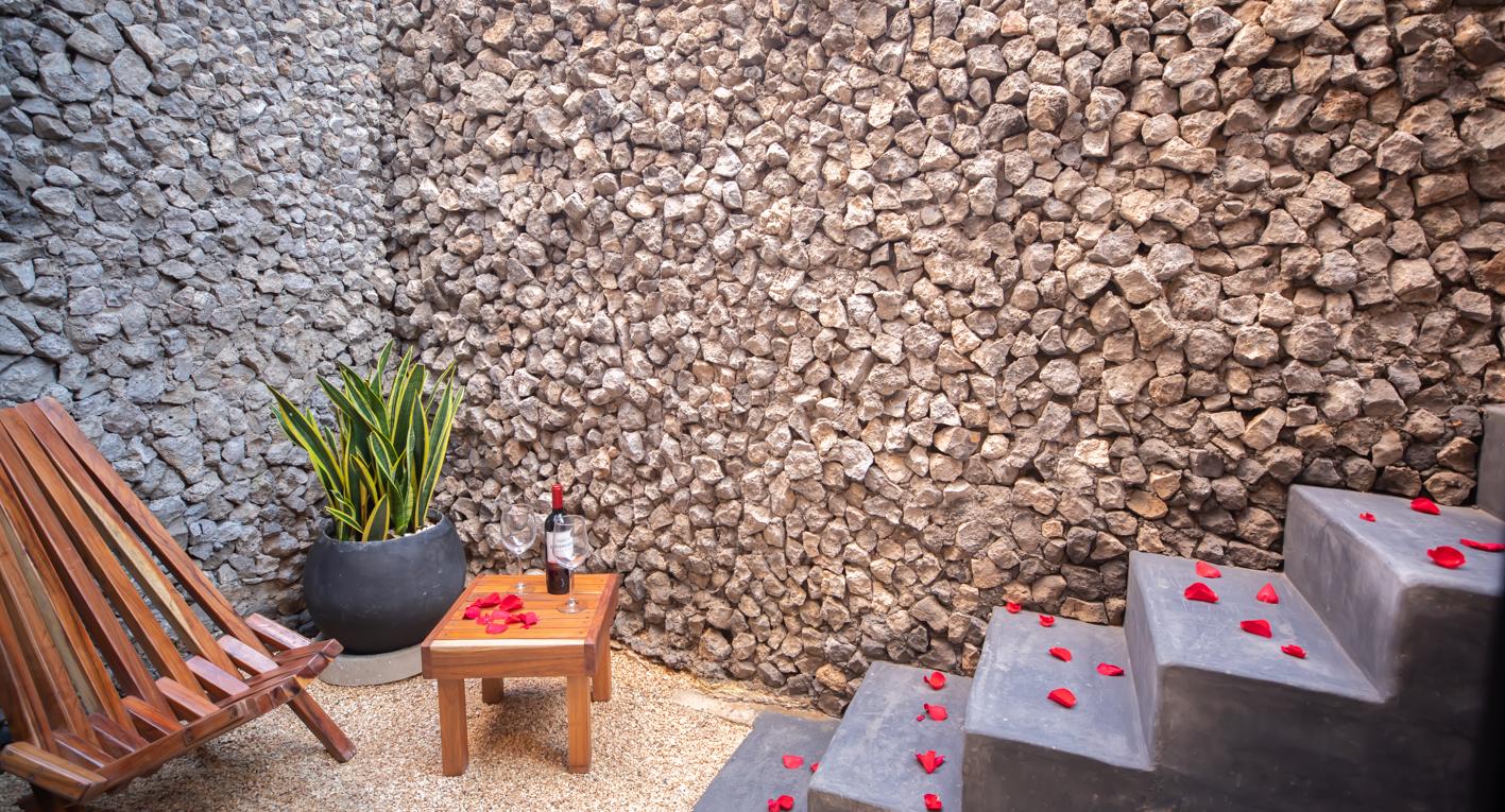 Nuee & Club Hotel 4*