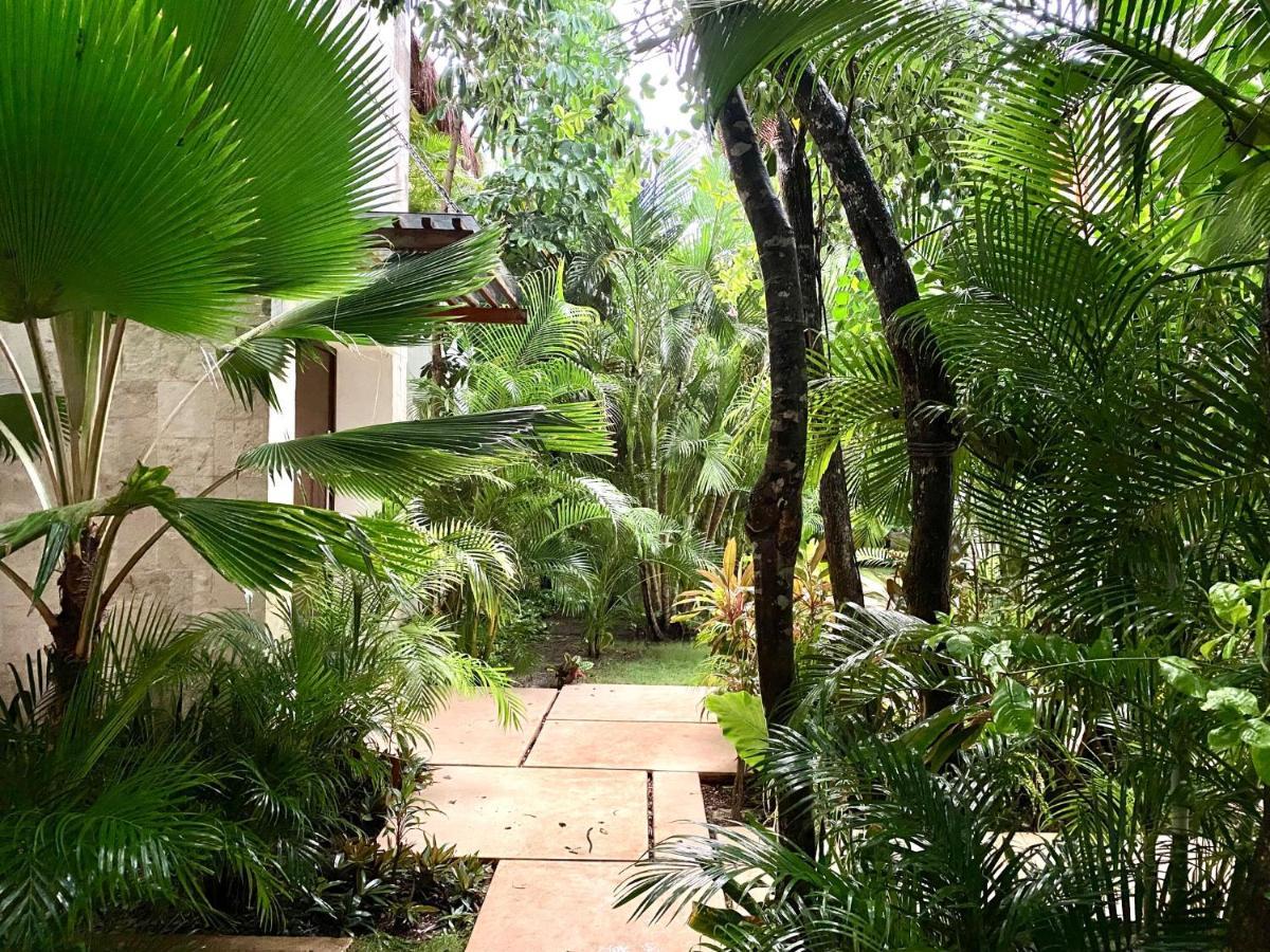 Villa Luxury Private , Private Pool, Private Garden, Jacuzzi, 24hours Security