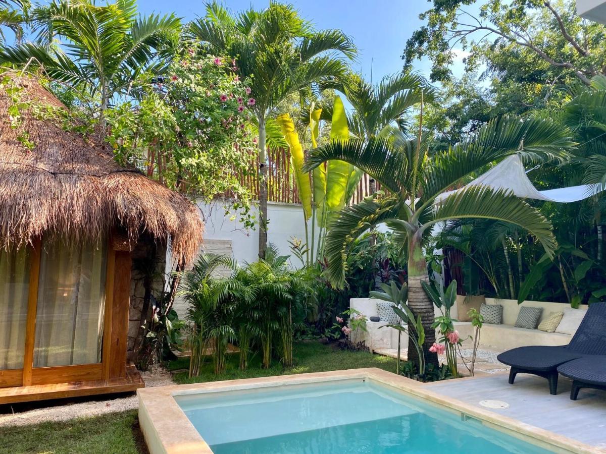 Villa Luxury Private , Private Pool, Private Garden, Jacuzzi, 24hours Security Tulum