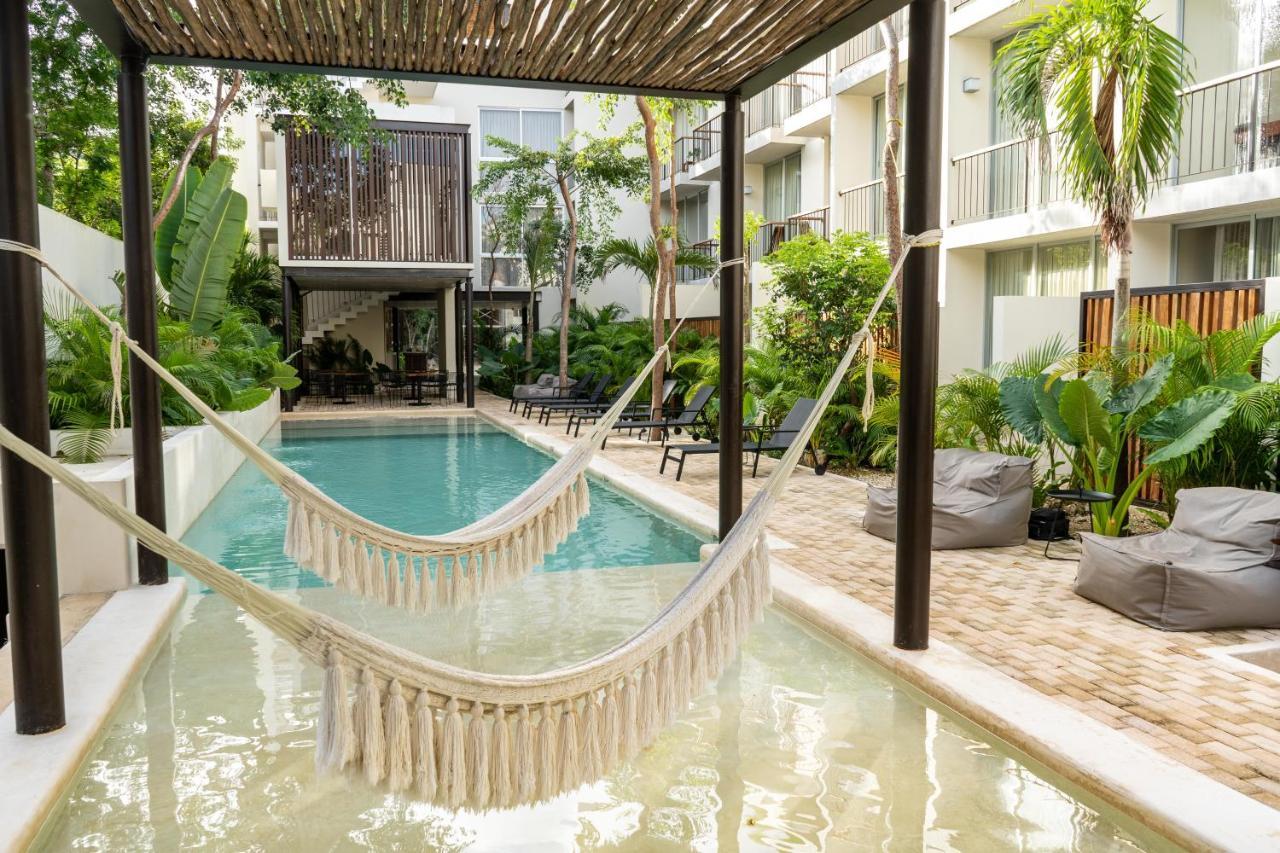 Hotel Aruna - Luxury Studios&apartments 4*