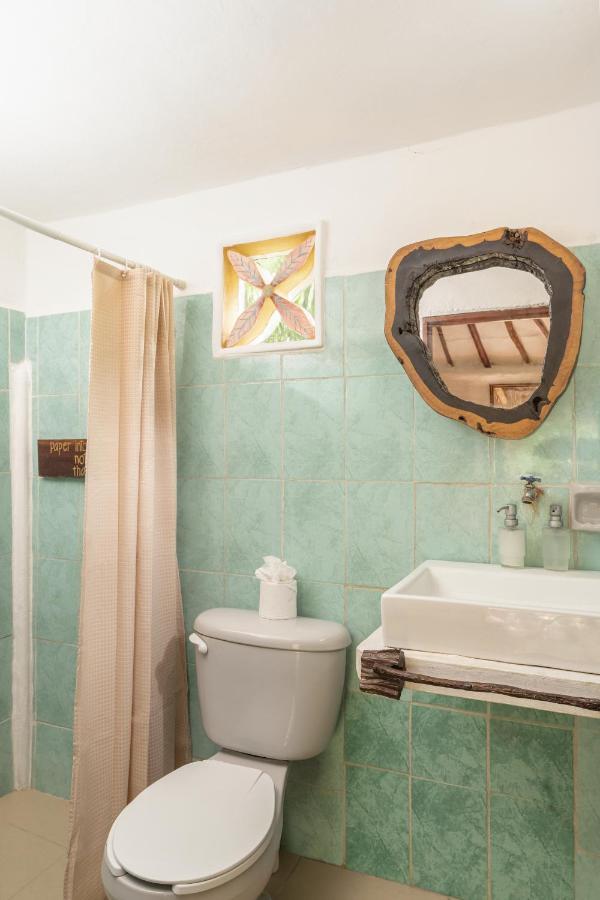 Lodge Yaxchen & Cenote