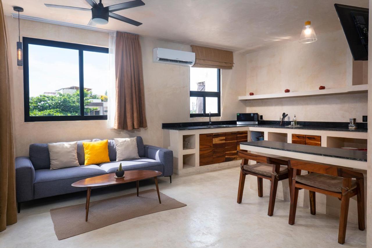 Ujo Boutique Apartahotel *