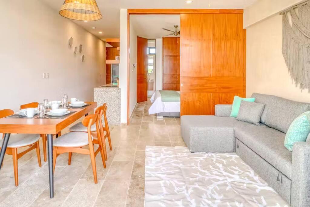 305 Amena Modern Secluded Penthouse W/ Private Pool & Gym *
