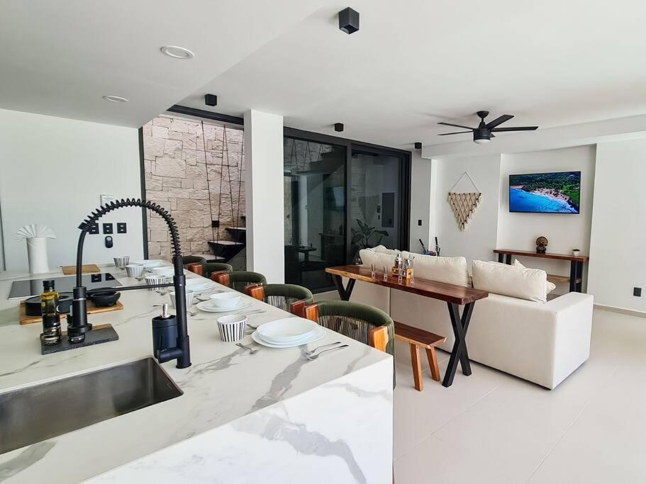 Blanca Incredible 2br Villa/private Pool *