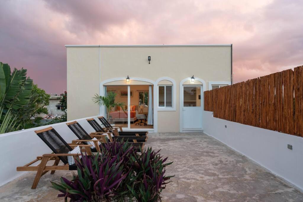 Beautiful Mexican Style Villa/3 With Pool *
