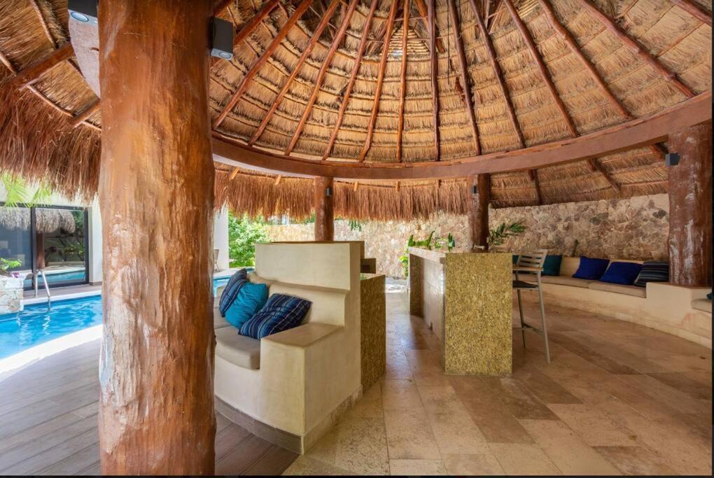 Chic Rooftop Ph, Private Pool, 1mi From The *