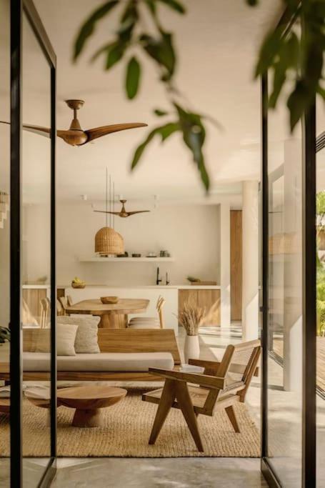 Casa Areca, Awarded Architectural Located In A Secured Gated Community, With Concierge Services Villa *