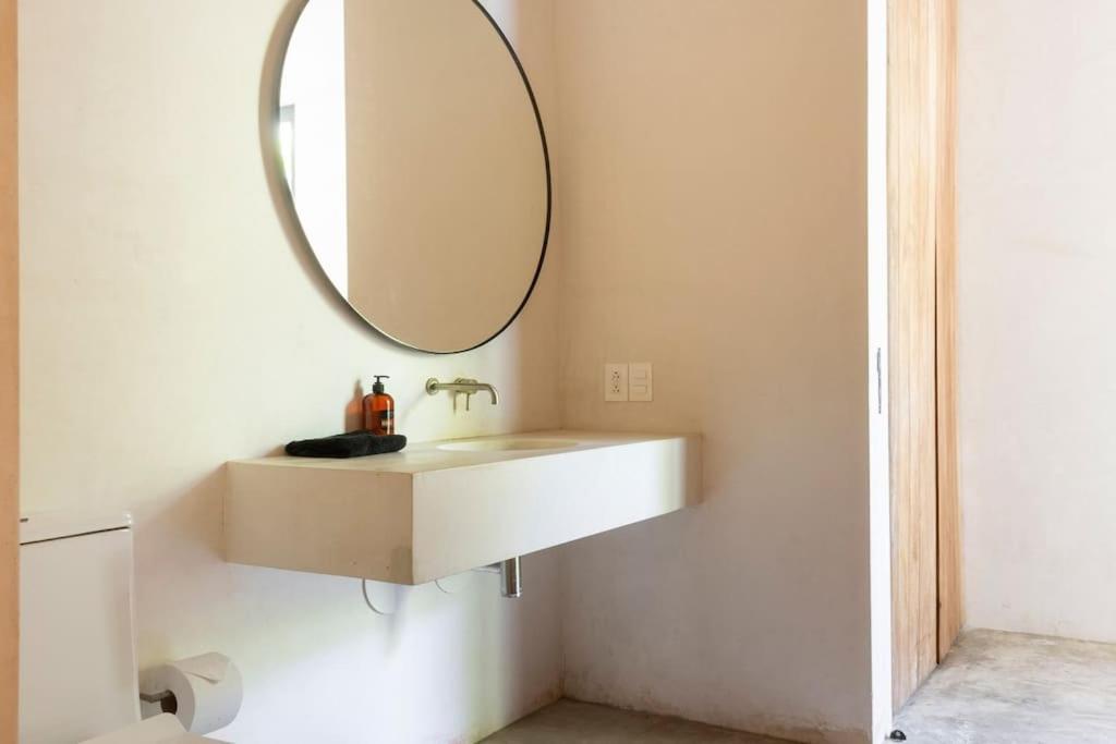 Villa Casa Areca, Awarded Architectural Located In A Secured Gated Community, With Concierge Services Tulum