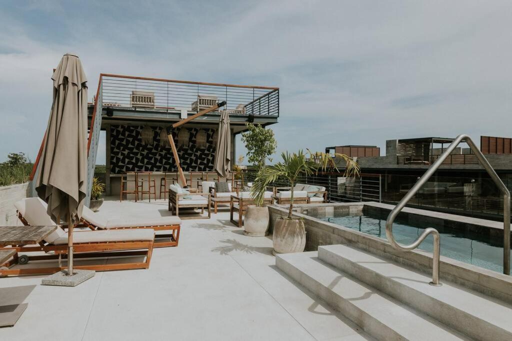 Cenote + Swim-up + Luxury Apartamento Tulum
