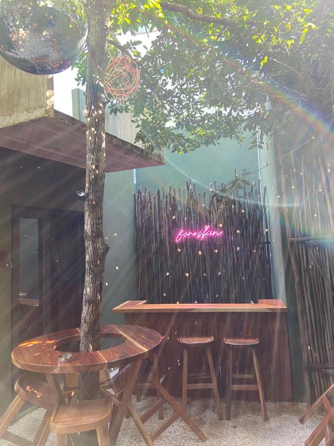 Loba Male Only Tulum