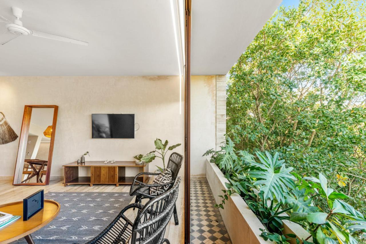 307 Amazing Jungle View Apartment. Apartamento *