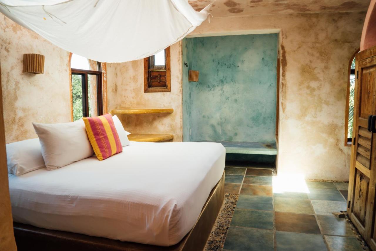 Casa Vallejo Beach At Zamas * Tulum