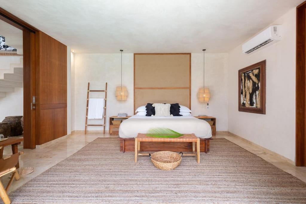 Villa La Privada Villa, Aldea Zama,